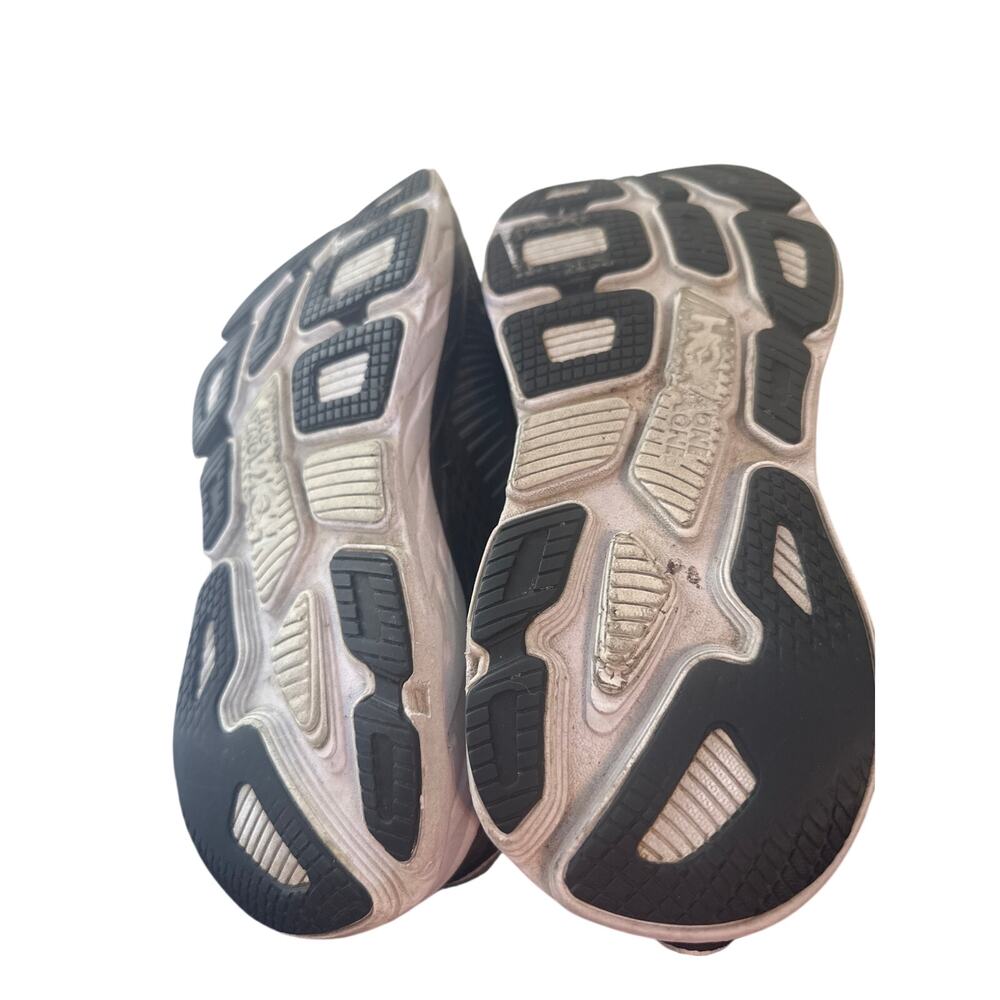 Hoka One One Bondi 7 running shoes in a black and white colorway Us 8.5 - Picture 6 of 7
